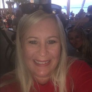 Meet your Posher, Beverly